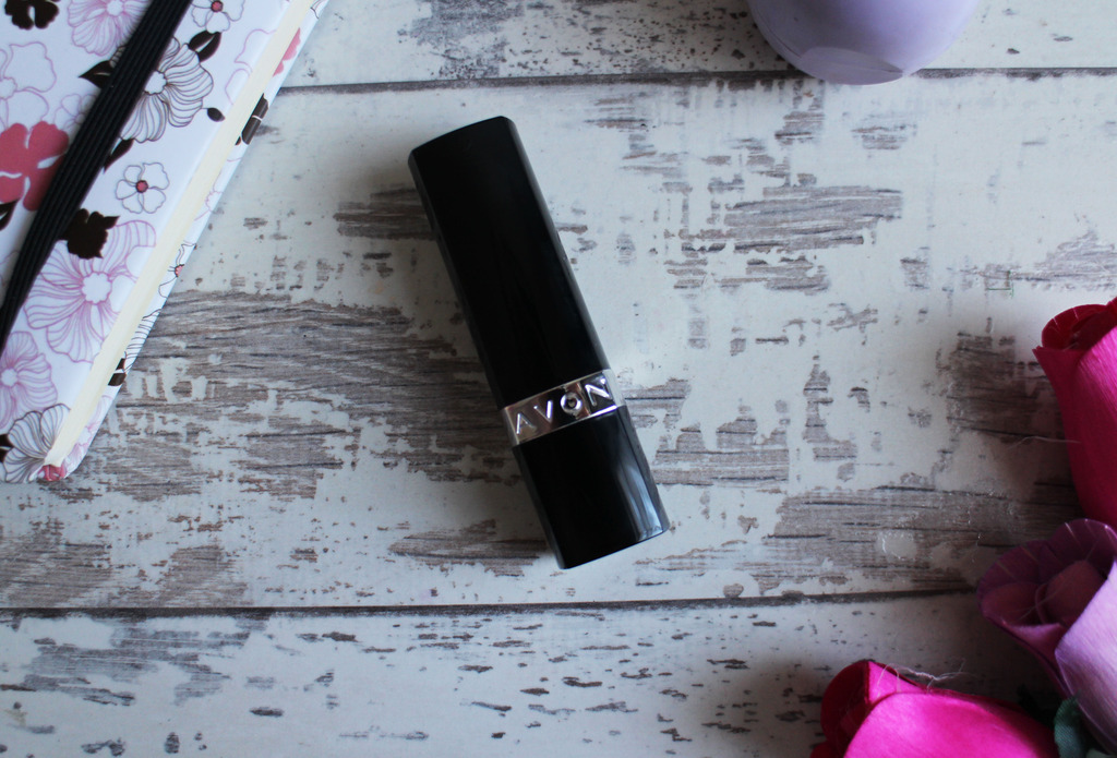 Avon Ultra Colour Lipstick in Wine With Everything Avon Ultra Colour Lipstick in Wine With Everything
