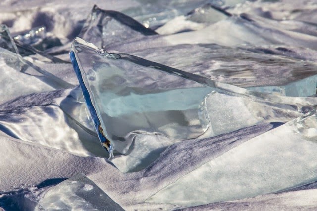 Bizarre Ice Hummocks In Lake Baikal On A 20 Million-Year-Old Lake Bizarre Ice Hummocks In Lake Baikal On A 20 Million-Year-Old Lake