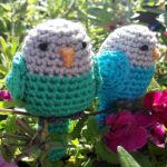 http://www.withlovefeli.com/2017/07/free-pattern-parrot/
