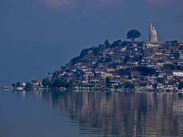 lake patzcuaro