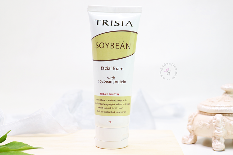 Trisia Soybean Facial Foam