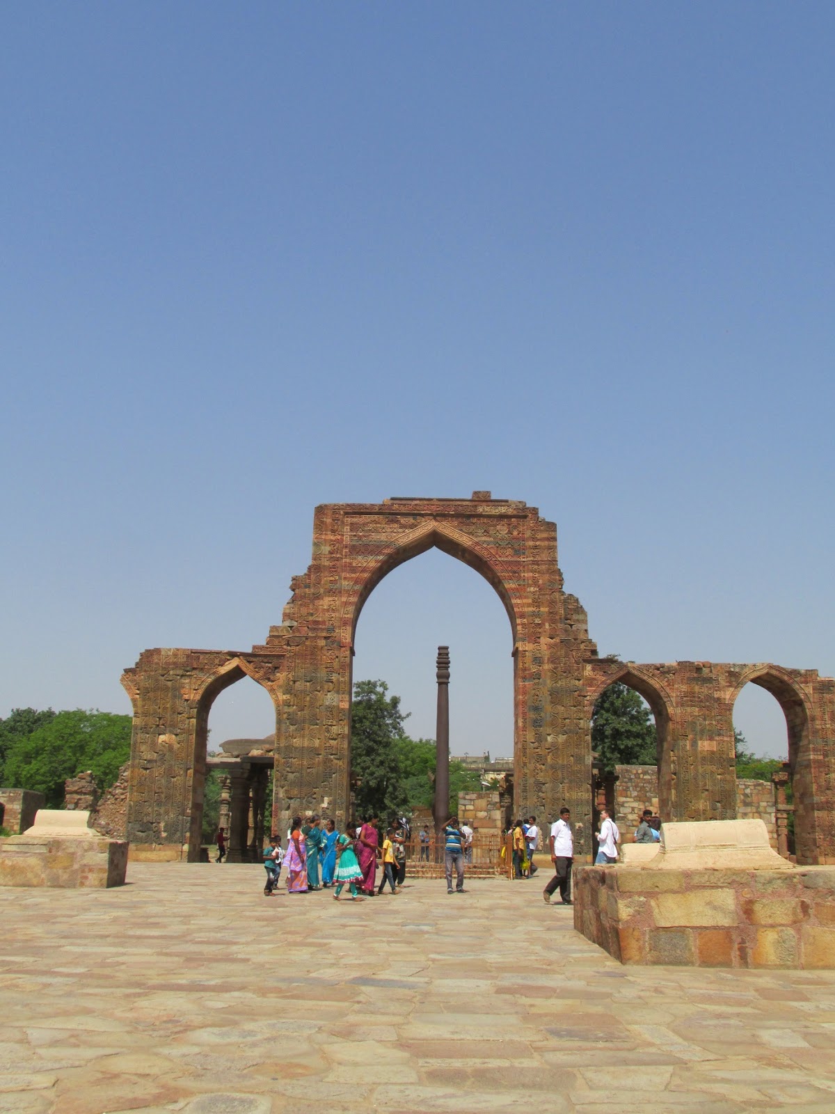 Indian columbus quwwatulislam masjid  qutb complex delhi