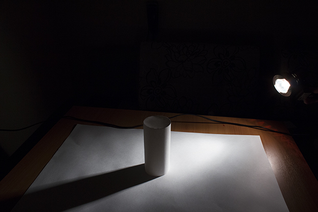 35-пример-освещение-на-белом-цилиндре