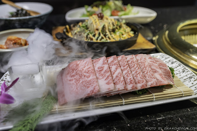 塩選輕塩風燒肉，鼎王旗下燒肉品牌，用餐環境內斂低調有質感，多類特色鹽類任你搭
