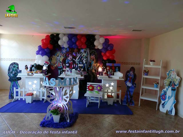 Decoração mesa de aniversário infantil tema Monster High - Provençal Decoração mesa de aniversário infantil tema Monster High - Barra-RJ