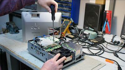 Đại phát sửa máy chiếu uy tín sửa máy chiếu uy tín