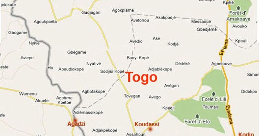 Portraits Funeraires Des Ewe Funerary Ewe Portraits Les Ewe