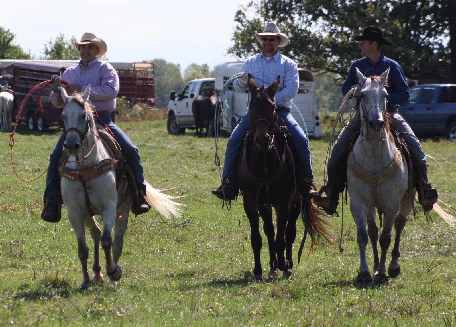 PairADice Mules: Pasture Roping Willard MO