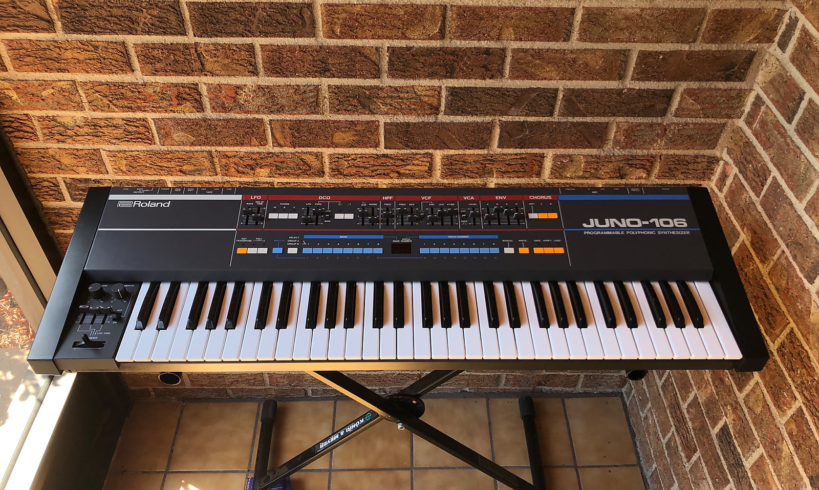 MATRIXSYNTH Roland Juno106 Synth