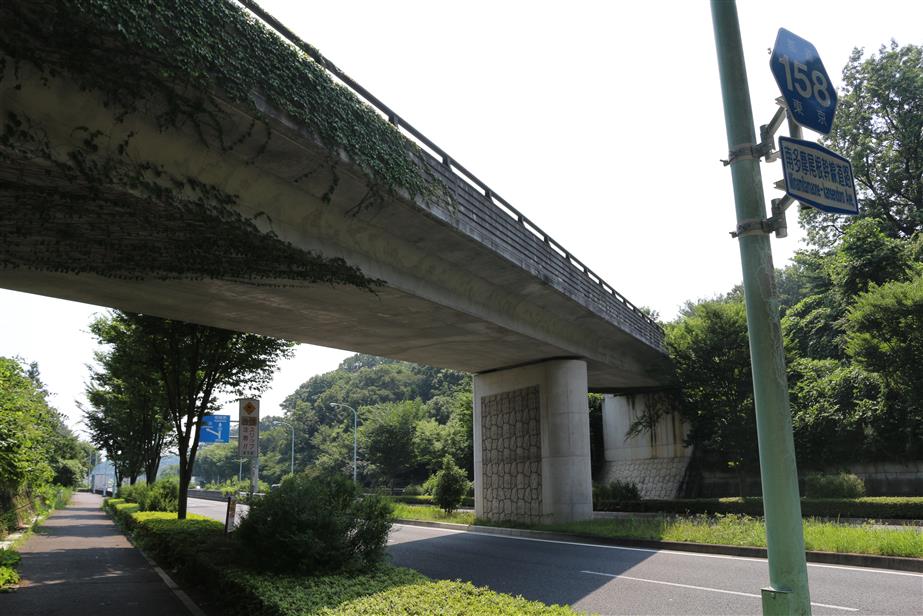 道路鉄路局調査課 東京都道158号小山乞田線旧道