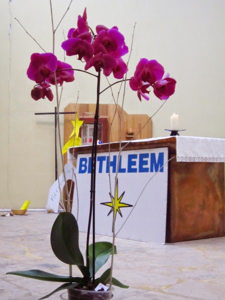Dimanche de l'avent : Bouquet et lumière de Bethléem