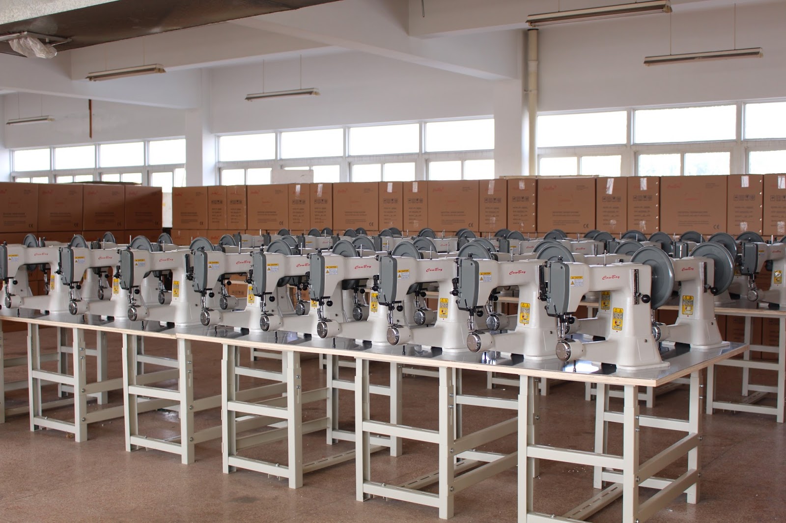 Heavy duty industrial sewing machines Cowboy CB3200 Leather Sewing