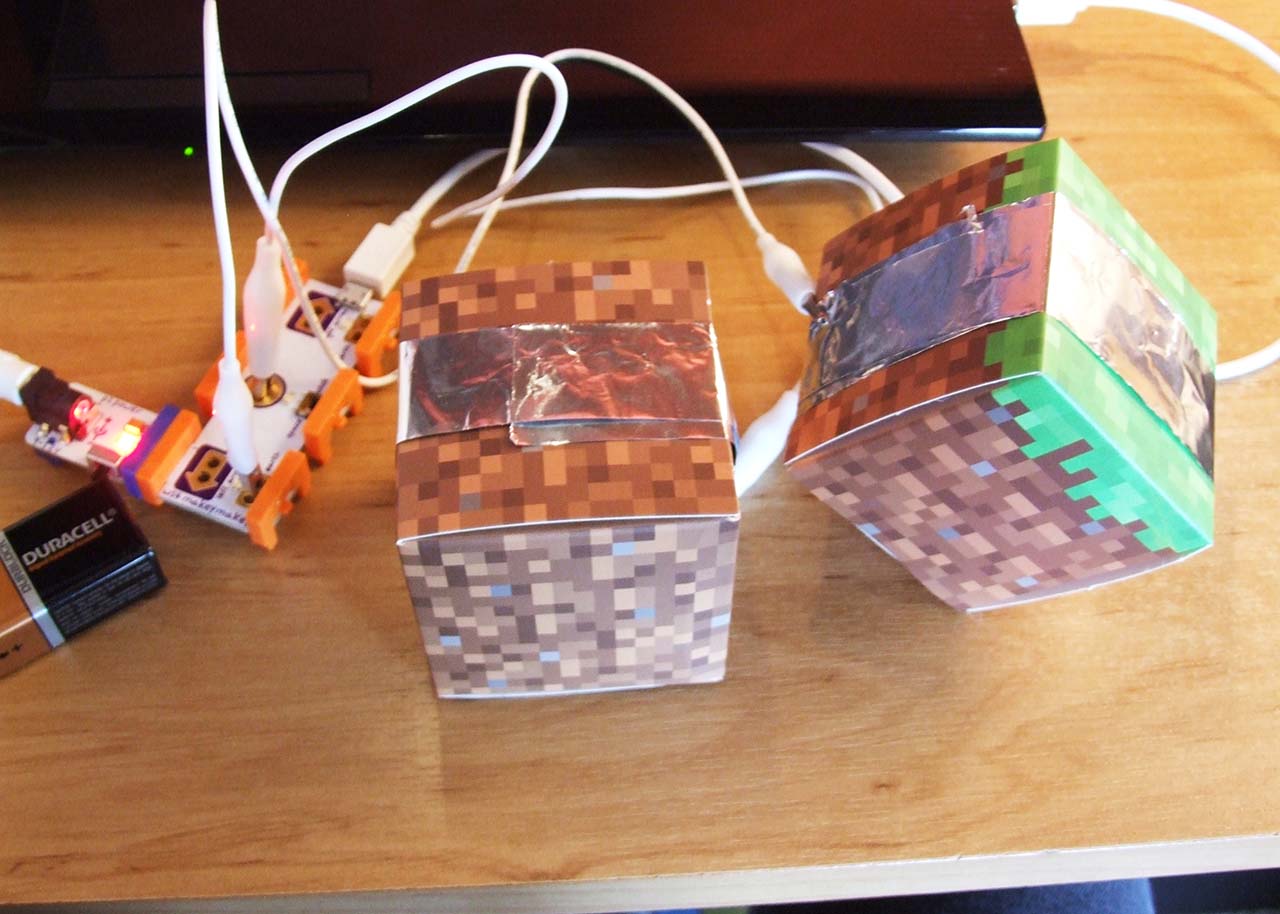 Rule Your Minecraft Room with littleBits