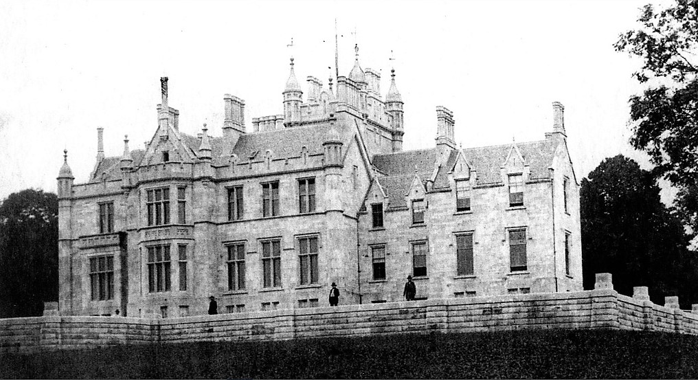 Landed families of Britain and Ireland (328) Baird of Lochwood House