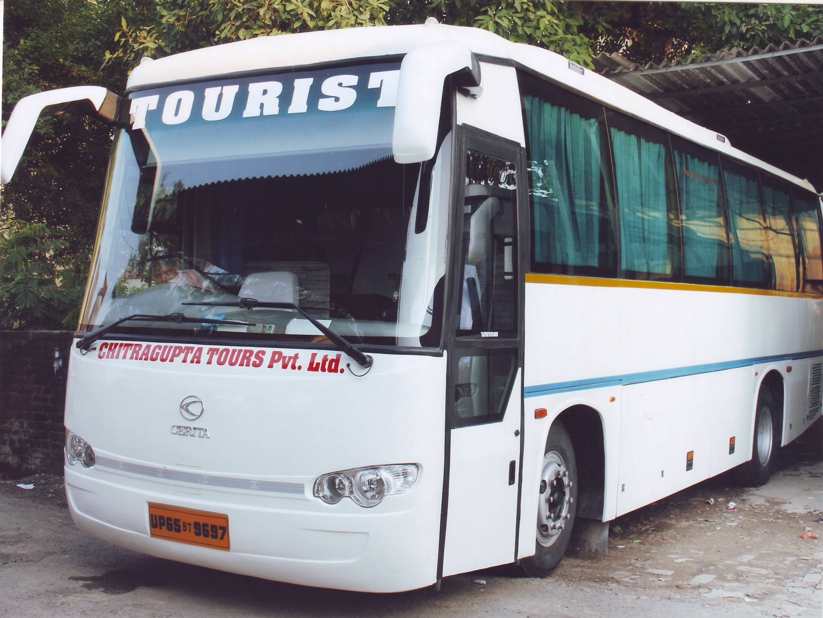 local tour operators in varanasi