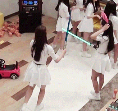 오마이걸 이번 앨범 센터 비주얼 | 인스티즈