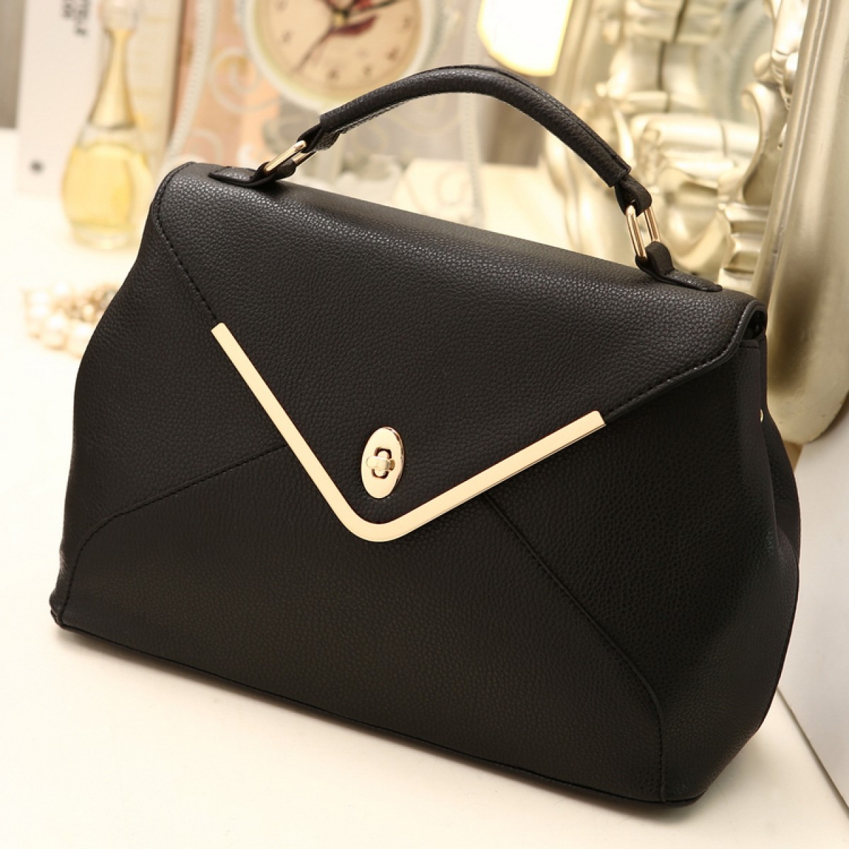 Rahasia Jualan Tas Online yang Laku Keras: Panduan Lengkap dari Pemula Hingga Profesional