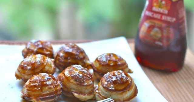 Food Network Strawberry Filled Longjohn Food Network Strawberry Filled Longjohn
