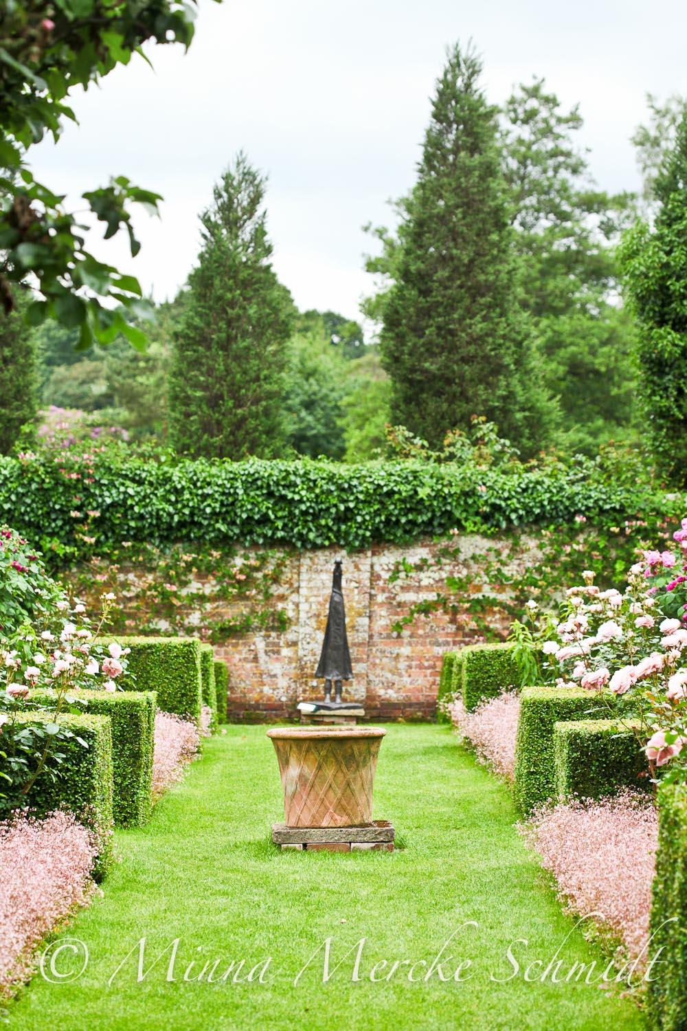 Blomsterverkstad: merriments gardens * pashly manor * sissinghurst