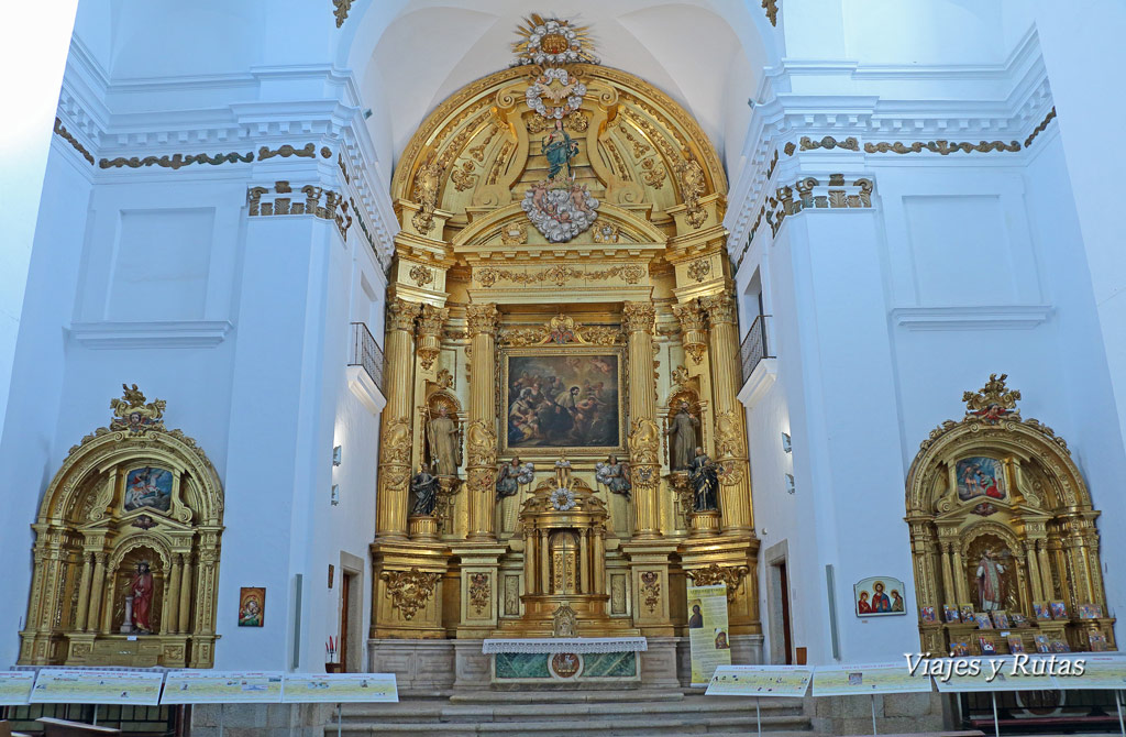 Interior de la iglesia de San Francisco Javier, Cáceres