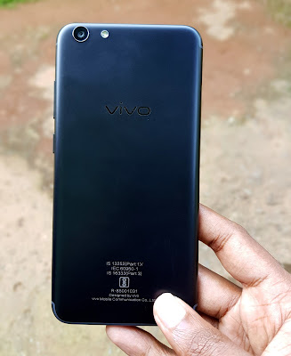Vivo Y69 Unboxing Photo Gallery, First Look