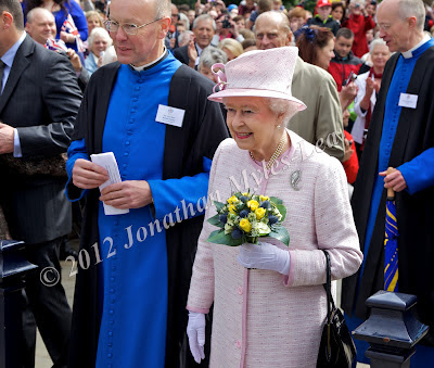 HM The Queen with The Very Reverend Michael Tavinor at Hereford Cathedral. Photo © Jonathan Myles-Lea