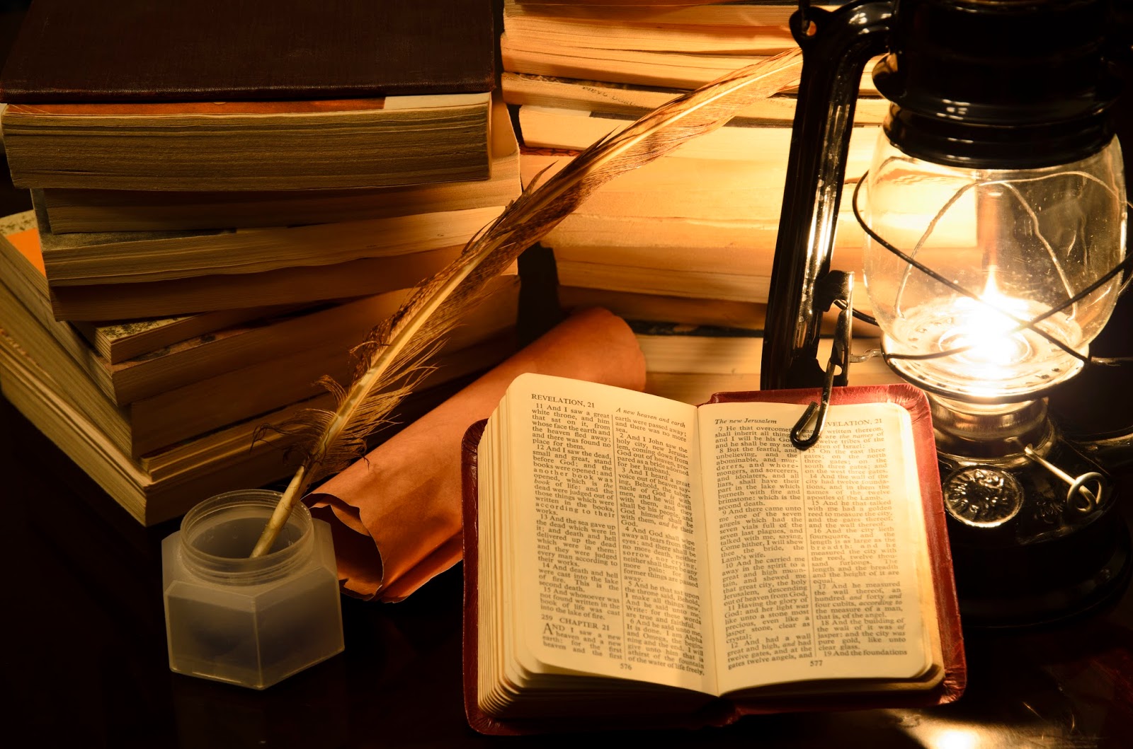 hibernator-s-library-reading-the-bible-as-literature-an-introduction