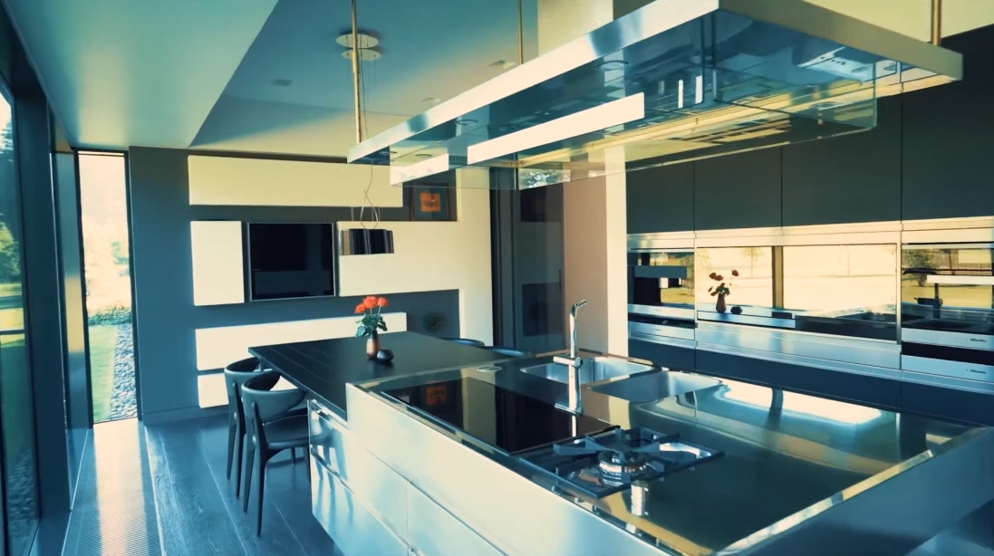 18 Interior Design Photos vs. Garkalnes novads, Latvia Luxury Modern Home Tour