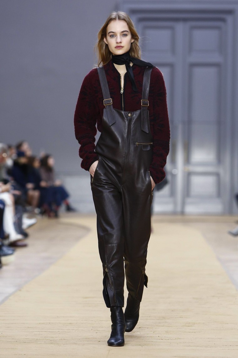 ChloƩ Fall/Winter 2016-2017 RTW PFW chloe-fall-winter-2016-2017-collection-paris-fashion-week, chloe-fall-winter-2016-2017, chloe-fall-winter-2016, chloe-fall-winter-2017, chloe-fall-winter, chloe-fall, chloe-fall-2016-2017, chloe-fall-2016, chloe-fall-2017, dudessinauxpodiums, du-dessin-aux-podiums