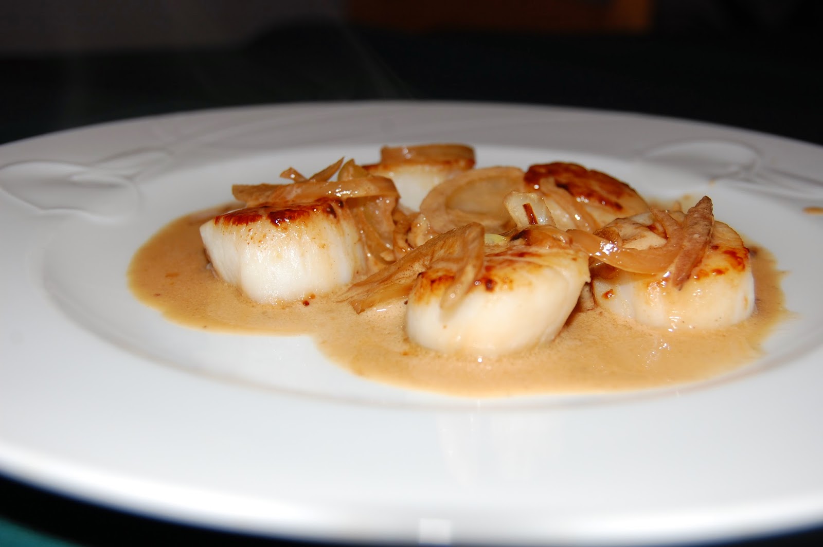 Les récits et les recettes de Markee Pétoncles en sauce de cava