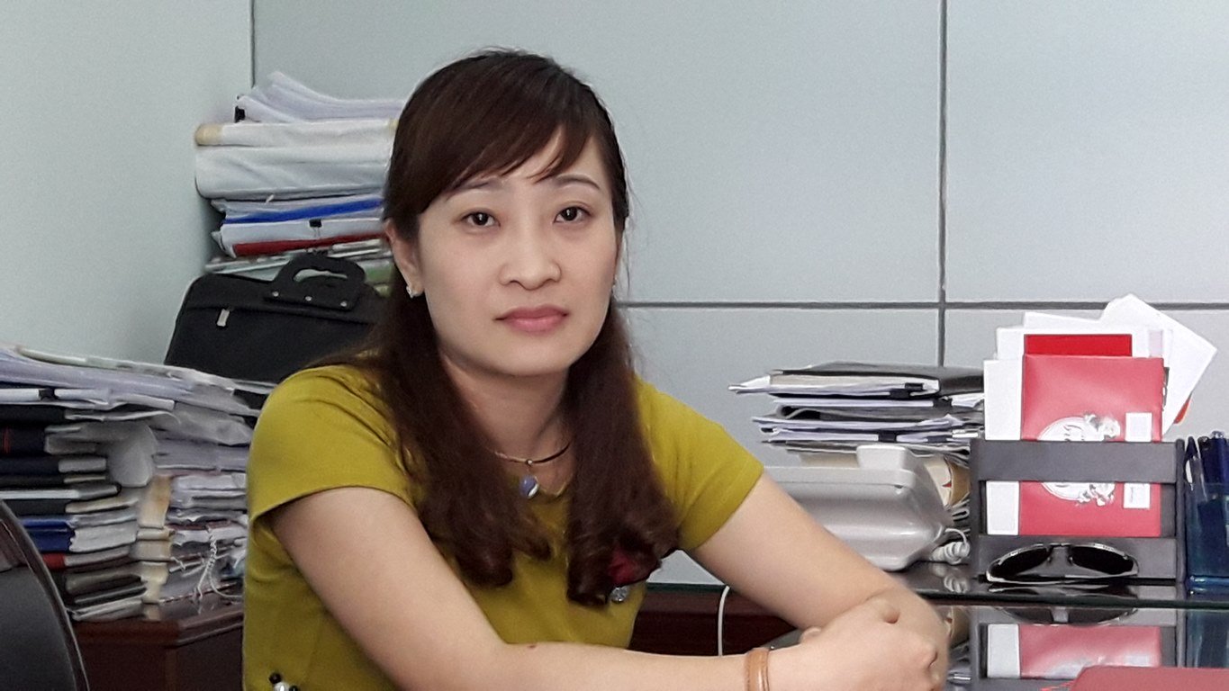 Bà Bùi Thị Thu Trang, chị của Bùi Thị Thu Huyền đang làm Phó Ban tổ chức Huyện ủy 