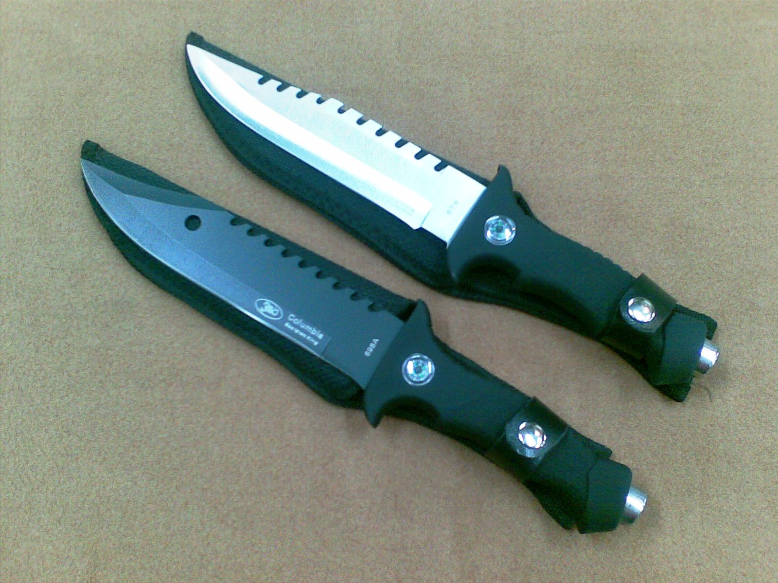 CASA ROSSI: CUCHILLOS COLUMBIA