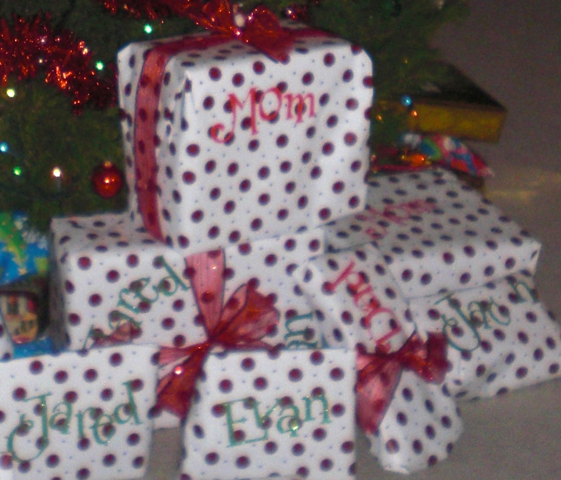Toadilly Homemade: Santa Name Tags