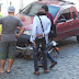 REGIÃO / Acidente envolve carro e moto no centro da cidade, em Mairi