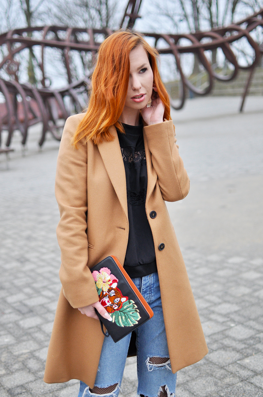 KABARETKI pod dżinsami z dziurami! Jak nosić?