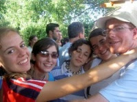 Abrazo en Taizé