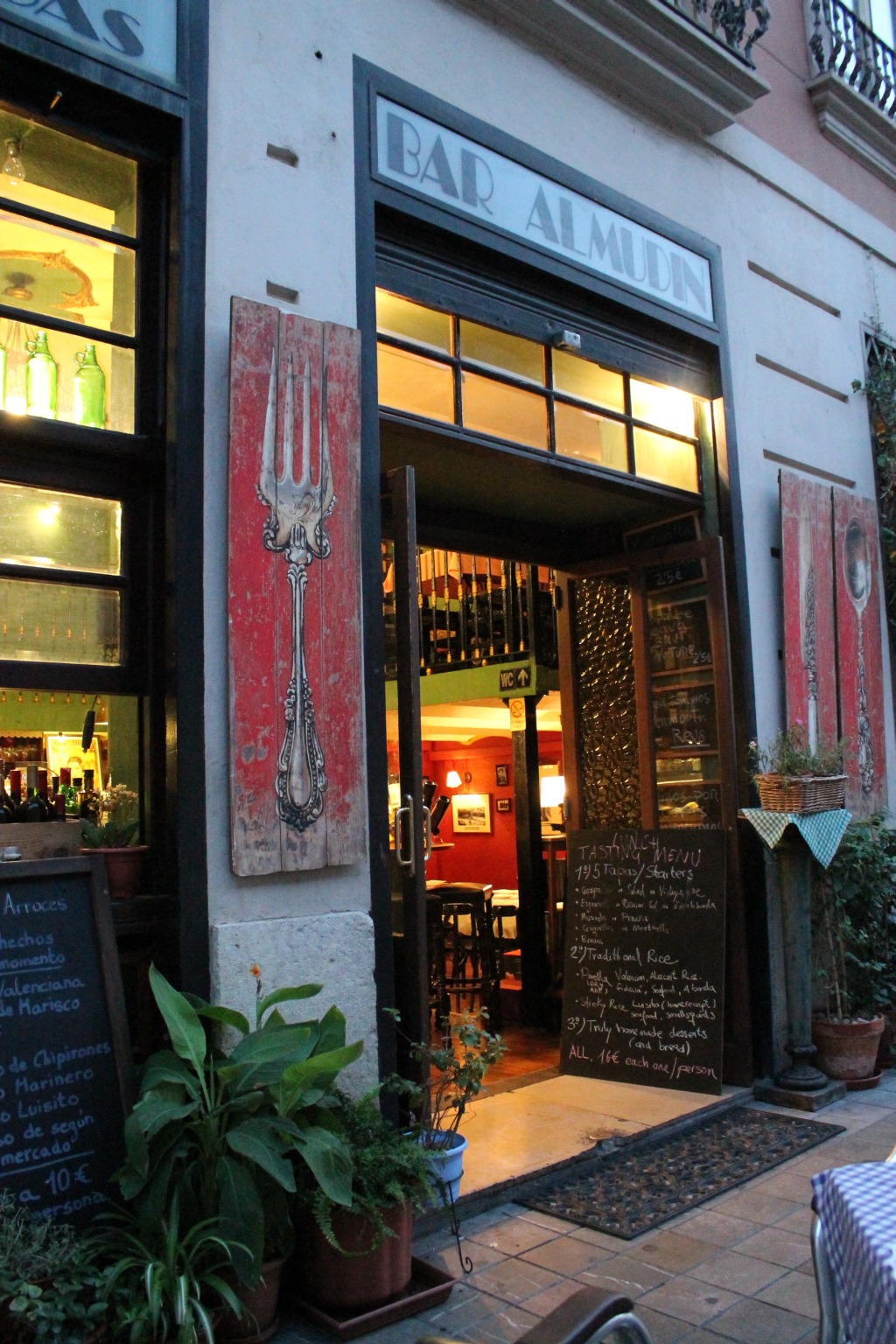 PARA VIAJES VALENCIA BAR ALMUDIN