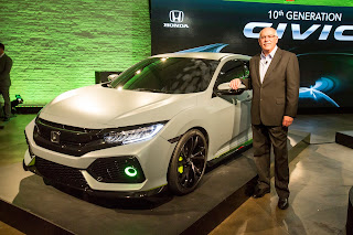 2017_Honda_Civic_Hatchback_Prototype_03.
