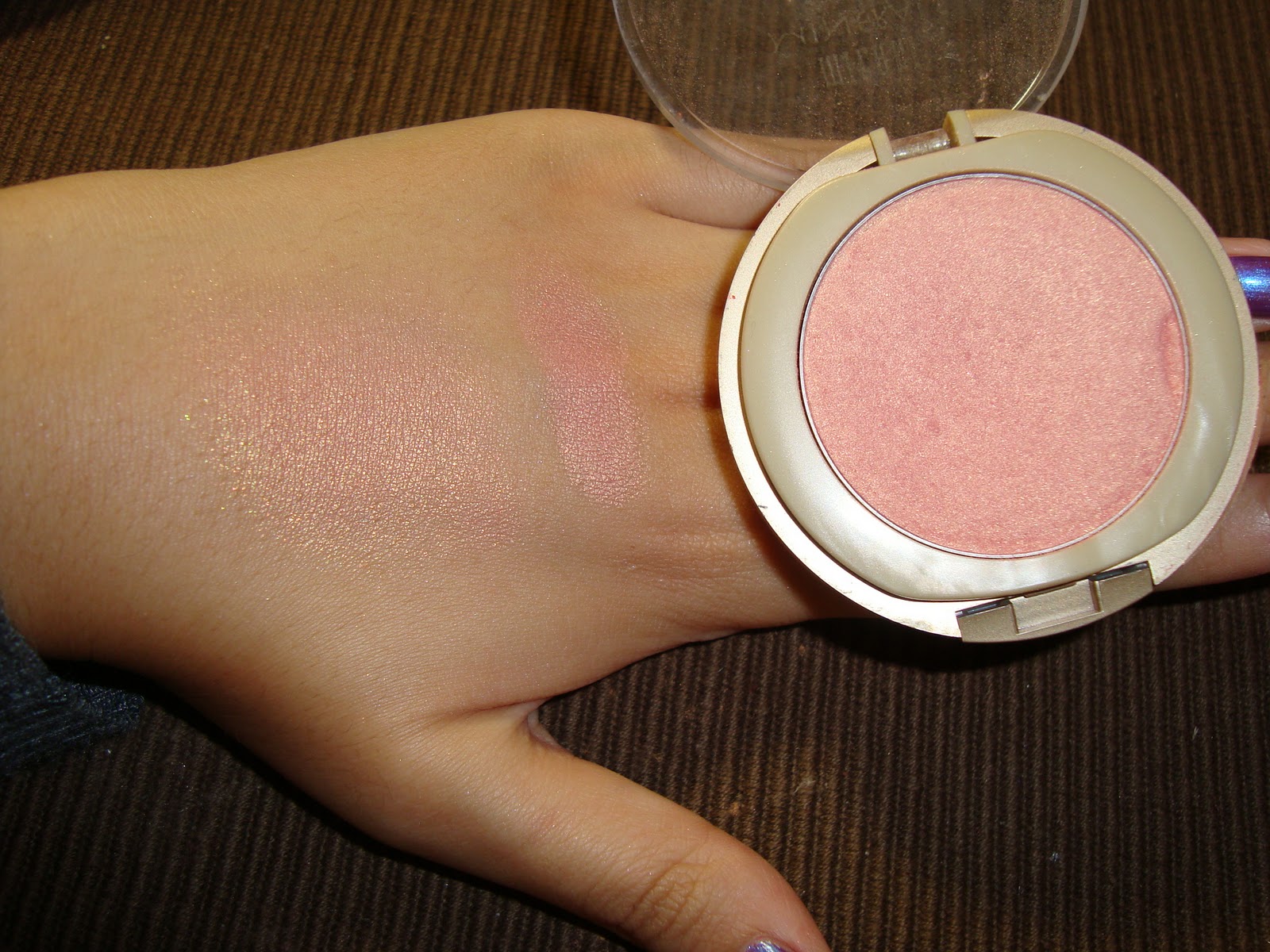 Milani Blush in Luminous.