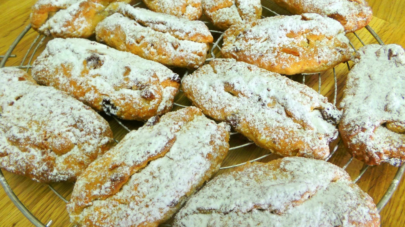 Lilian&amp;#39;s Baking Inspiration: Mini Stollen