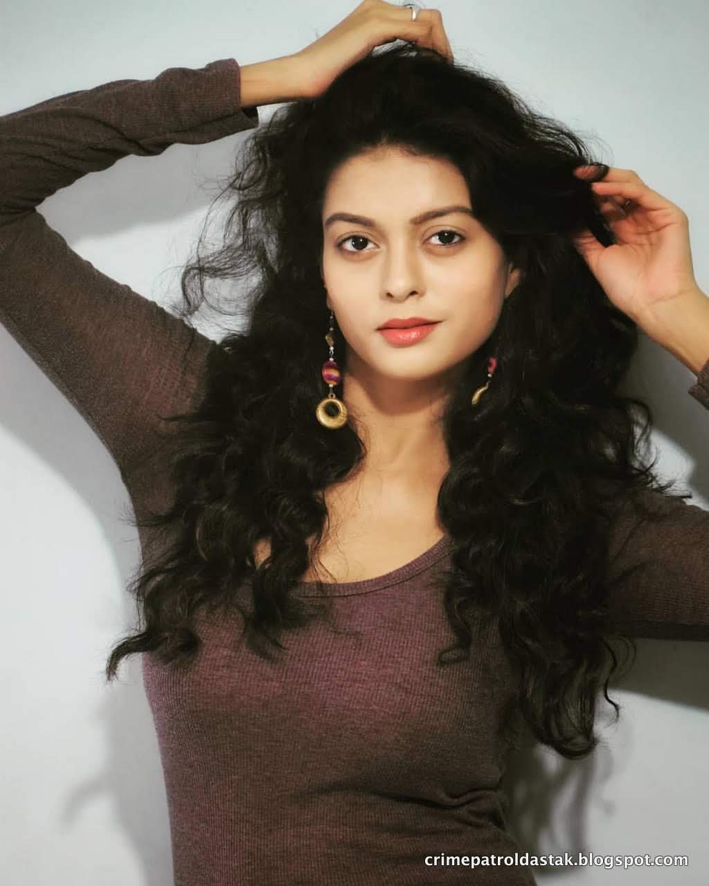 Anuja Walhe: Crime Patrol Actors and Actresses.