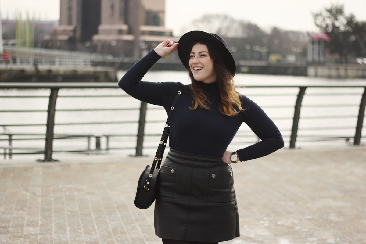 How to style a roll new top | www.itscohen.co.uk