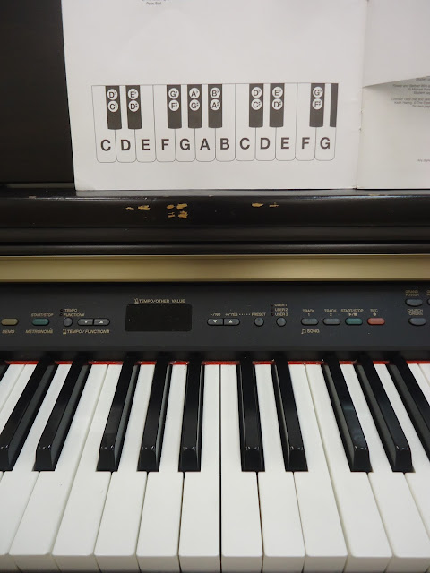 keyboard in orchestra classroom used for field trips