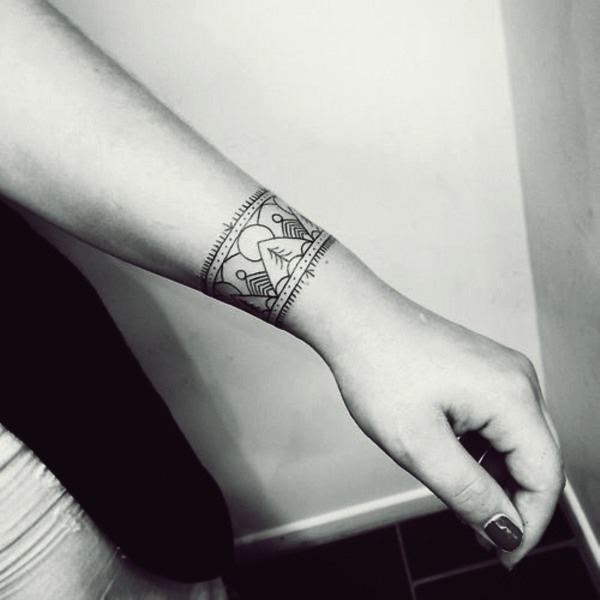 Bracelete de tatuagem feminina Bracelete de tatuagem feminina