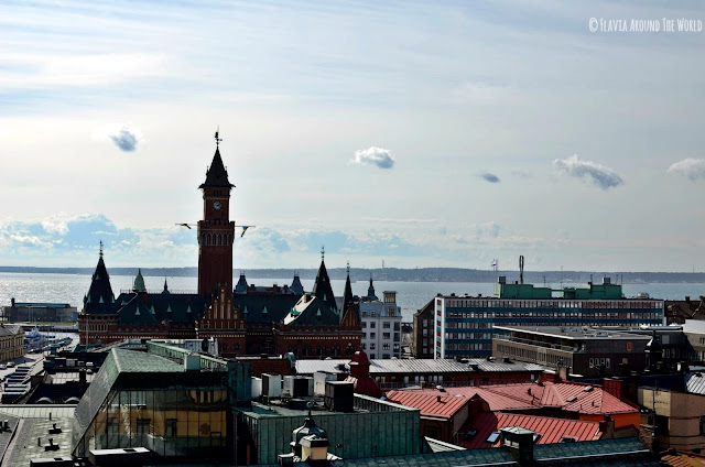 Vistas desde lo alto de la torre de Helsingborg Vistas desde lo alto de la torre de Helsingborg