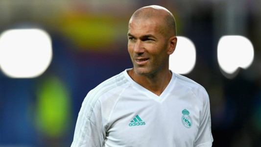 Oficial: El Real Madrid renueva tres años a Zidane