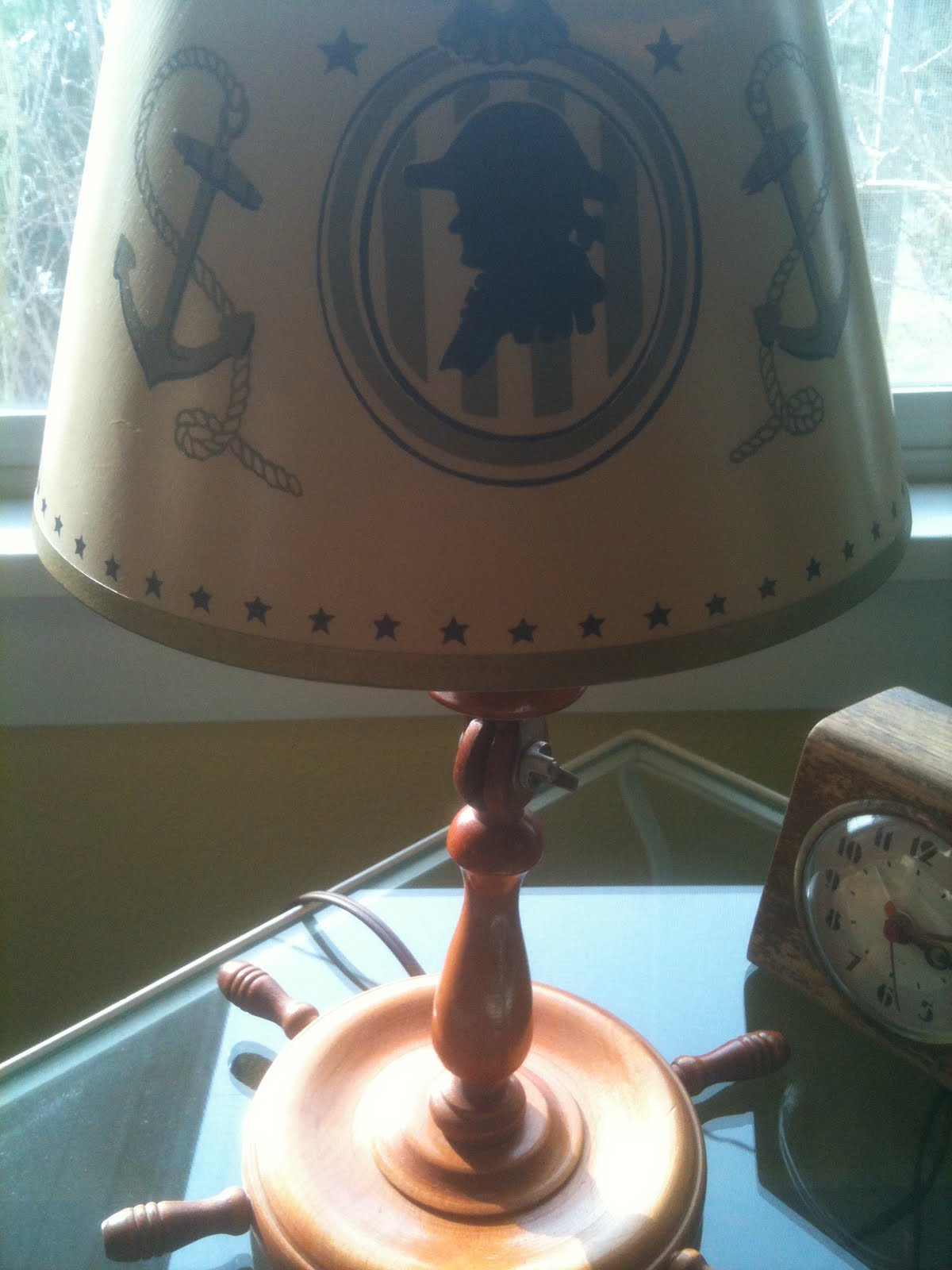 SEATTLE JUNK LOVE SOLD50's era ship's steering wheel table lamp w