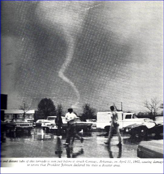 Sky Sanctums Conway, Arkansas Photographer of the F4 Tornado of April 1965