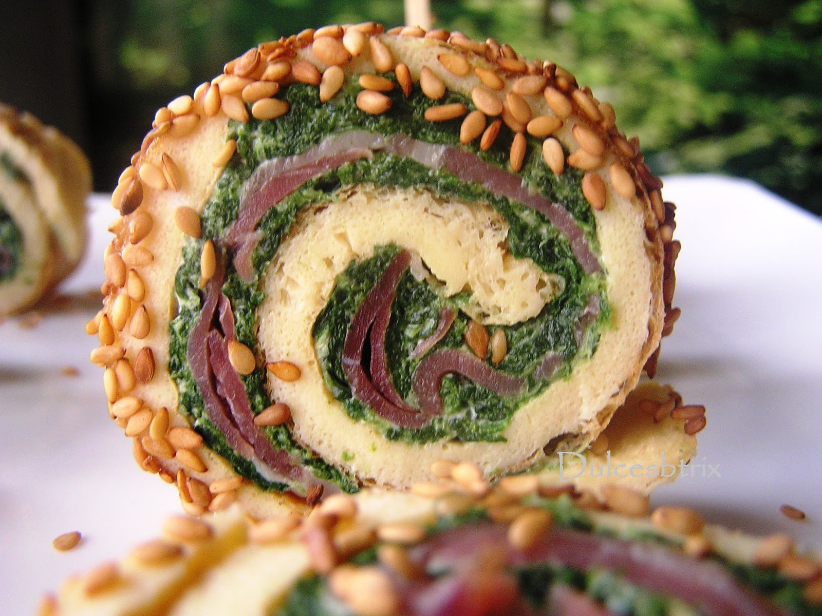 Dulces Btrix Rollitos de tortilla con SalmónEspinacas