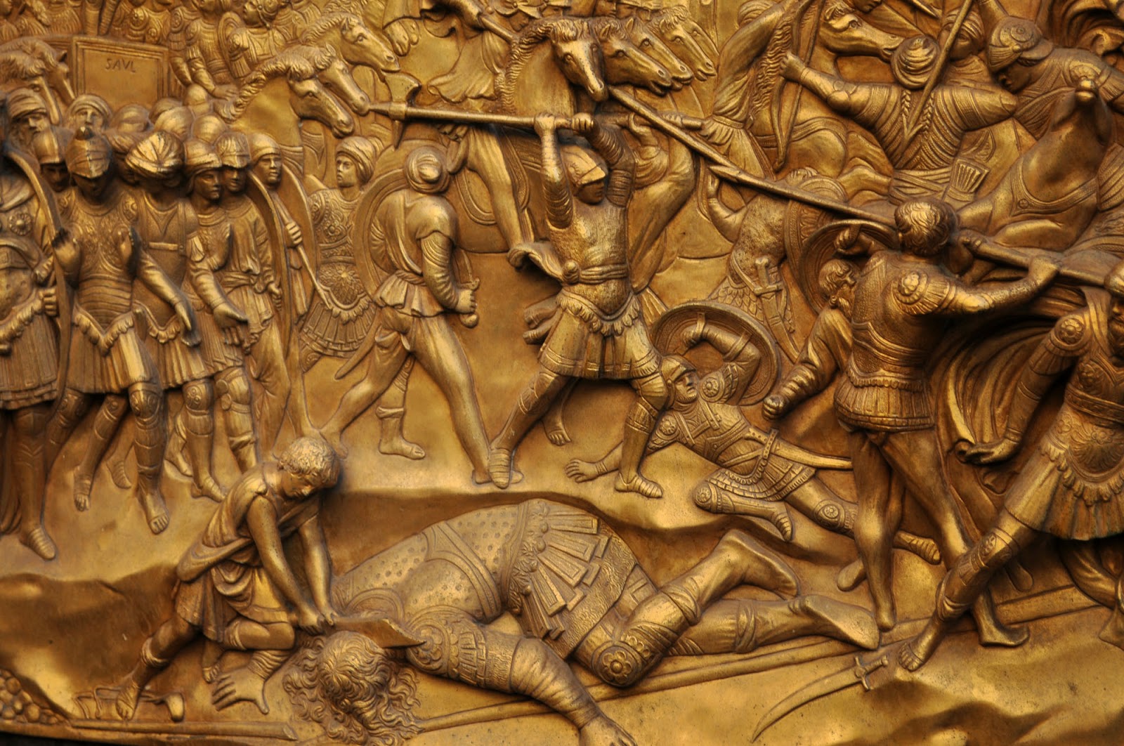 Que Lleva David De Miguel ángel En Su Mano Izquierda Meridianos: El arma secreta del David de Miguel Ángel